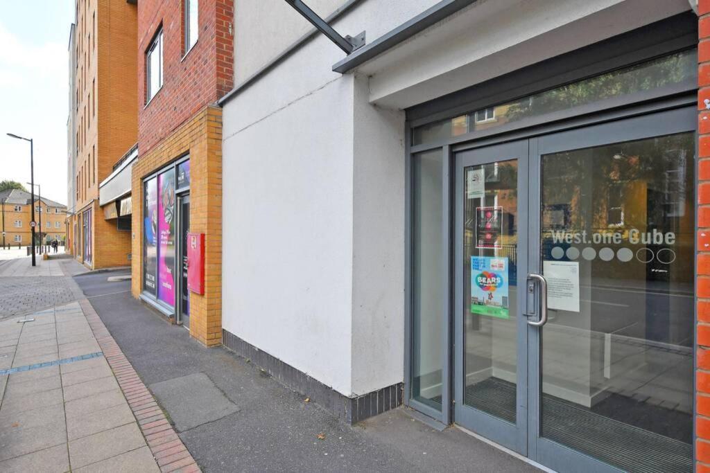 Modern, City Centre, Studio Apartment With Free Wifi, Gym Access, Netflix - West One Sheffield Exterior foto